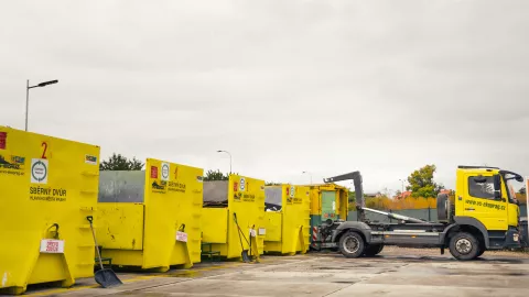 Kontejnery na odpad, Praha